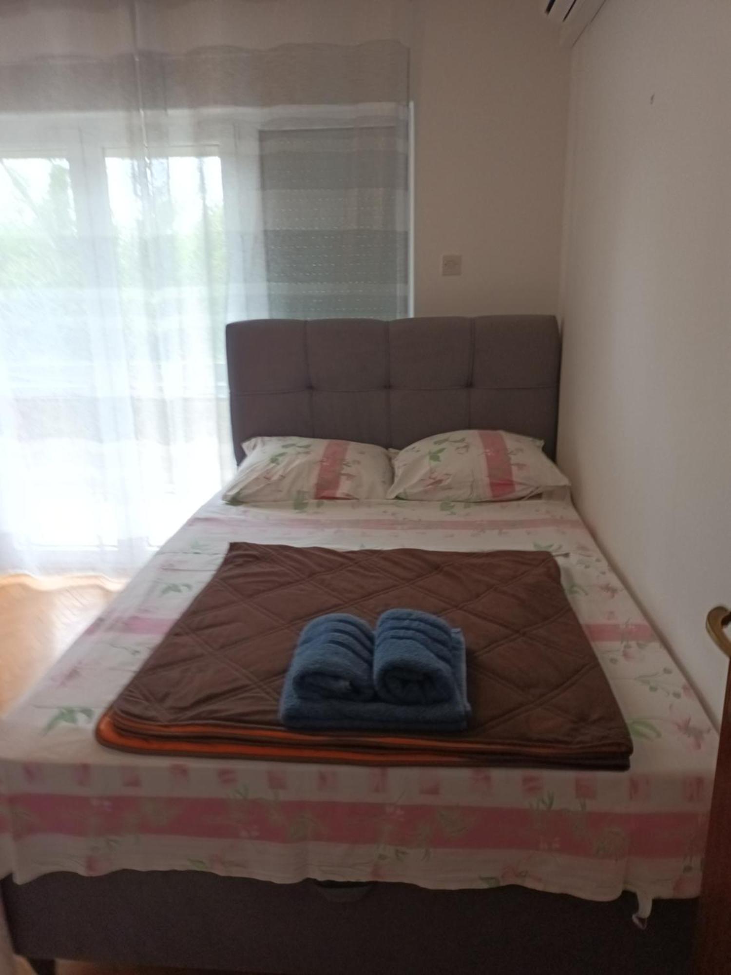 Apartmani Bozica Jadranovo Eksteriør billede